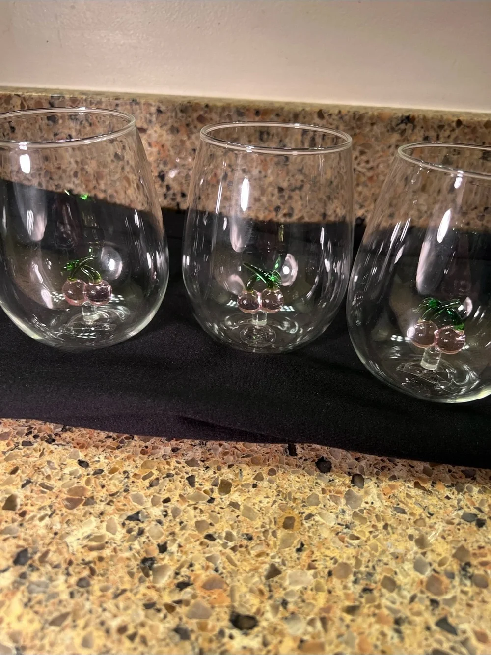 Anthropologie 3 Stemless Cherry Accent Wine Glasses - Clear with Pink Cherries